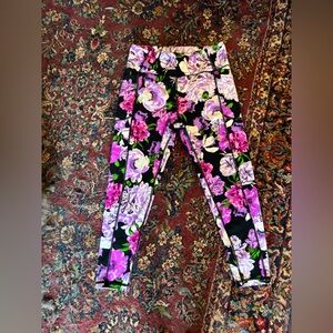 Victoria's Secret Floral Leggings - Black and Purple Women’s size 12
